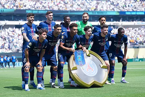 باريس يضم حارس منتخب إيطاليا للشباب في صفقة انتقال حر